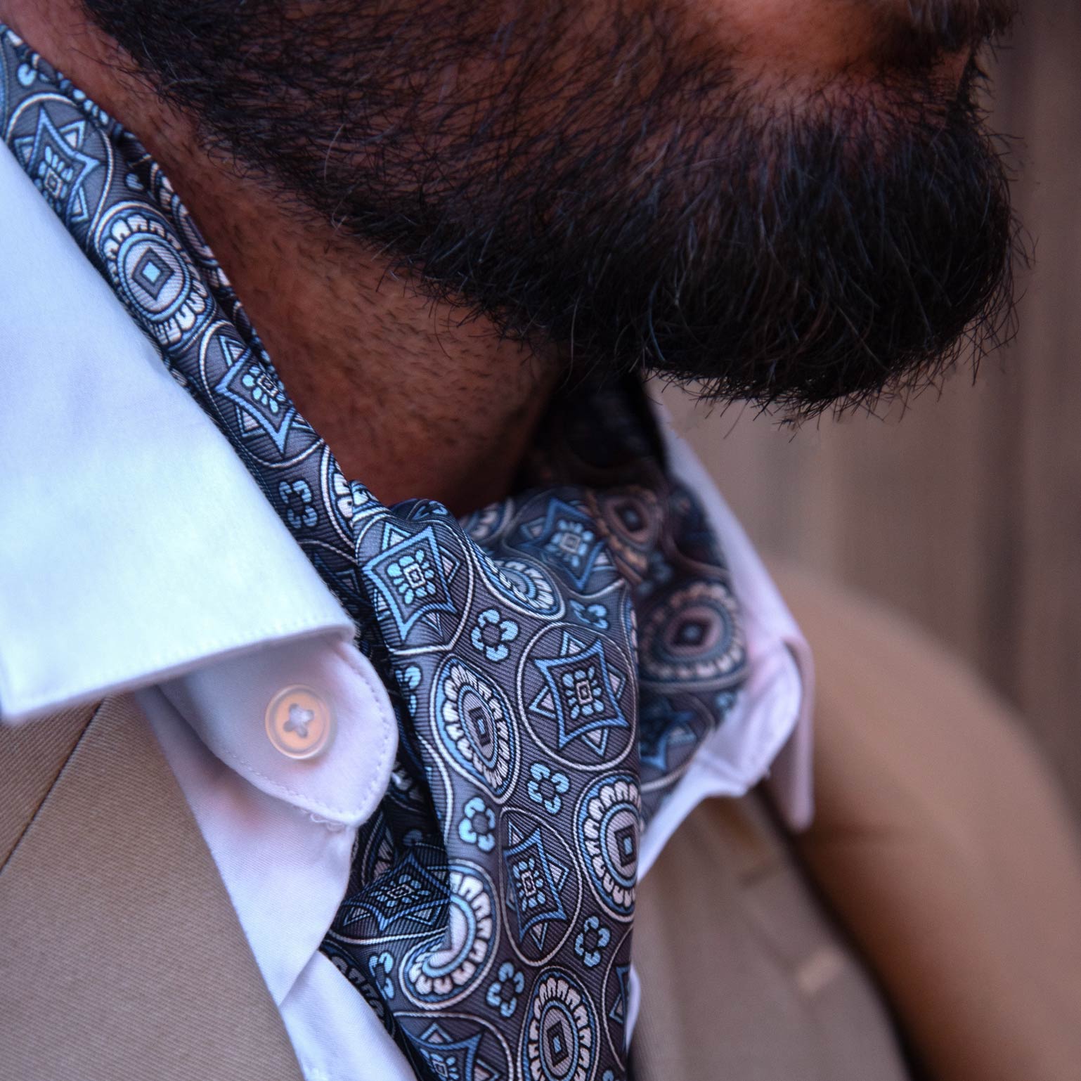 Handmade Italian Grey Silk Ascot Tie