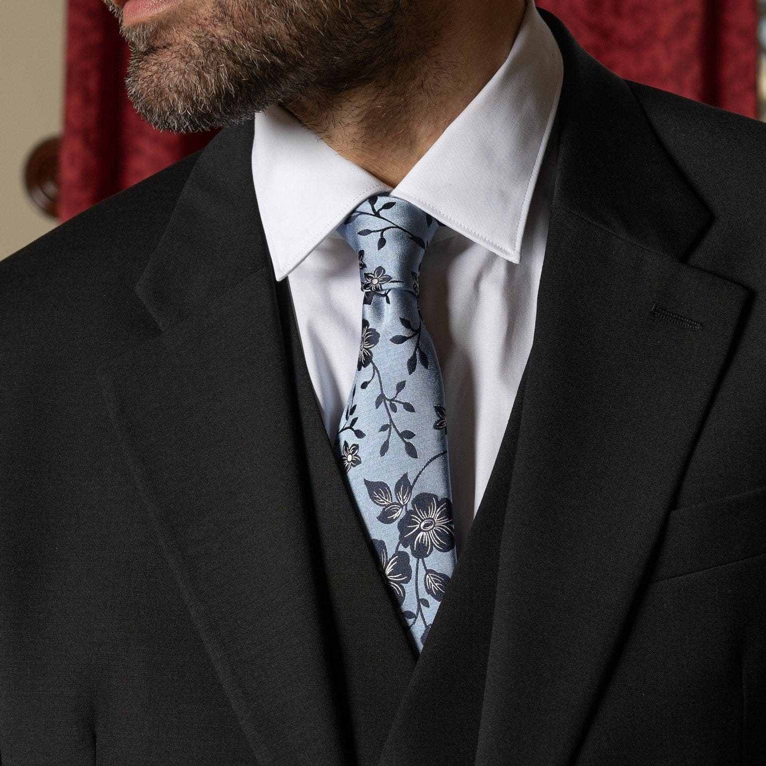 Luxury blue Italian silk tie for formal occasions