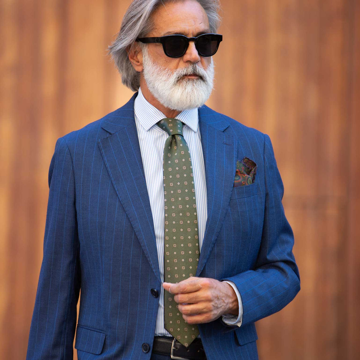 Men's luxury designer woven silk tie made in Italy