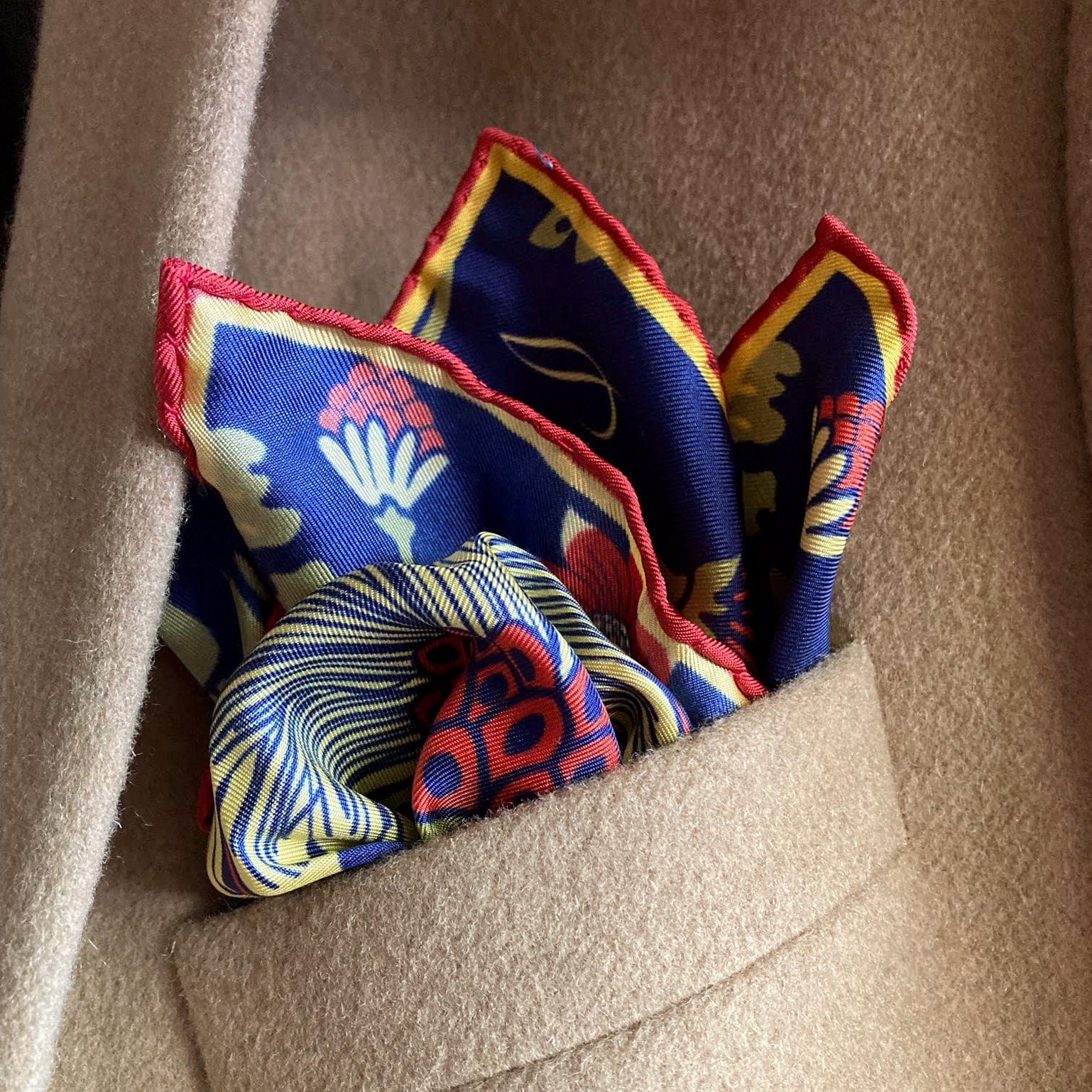 Peacock pattern silk pocket square