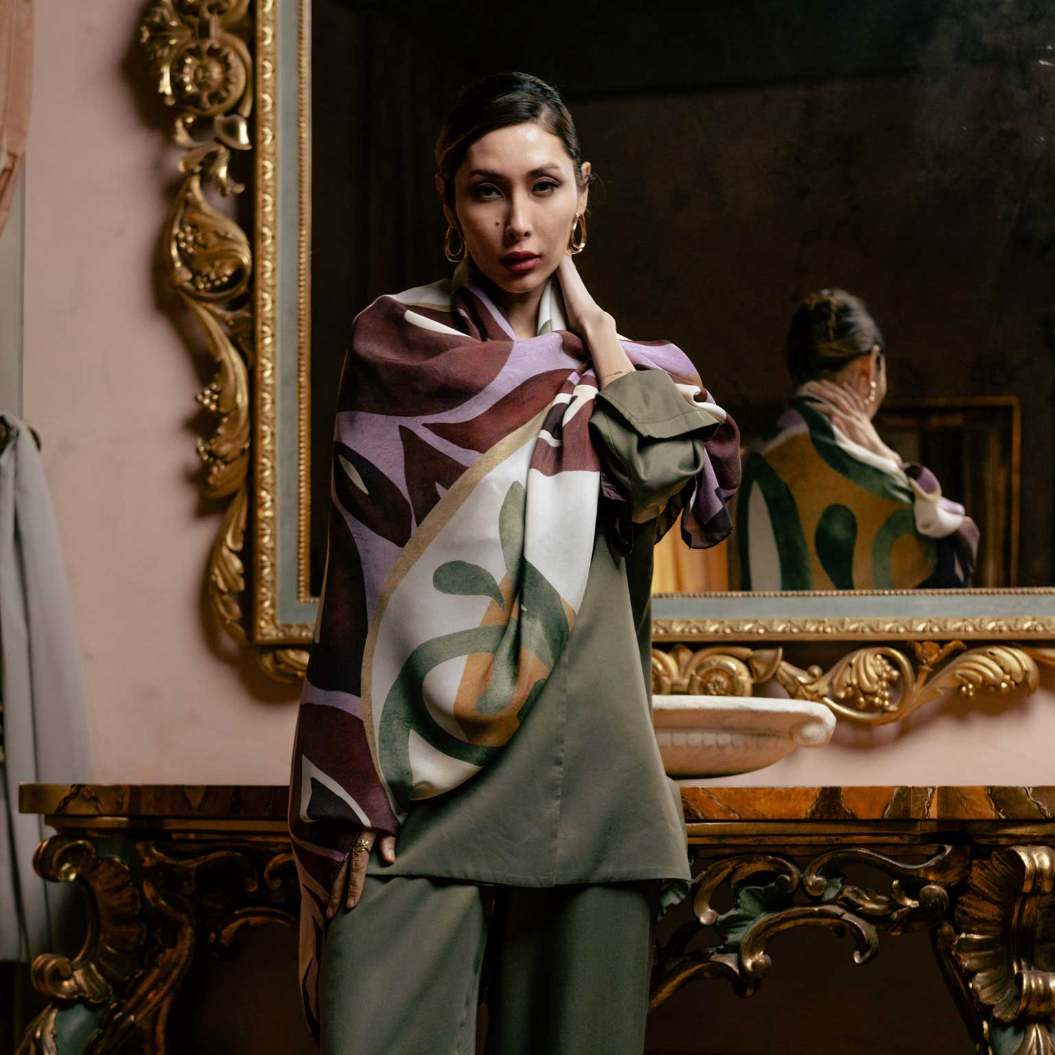 Elizabetta vs. French Scarf