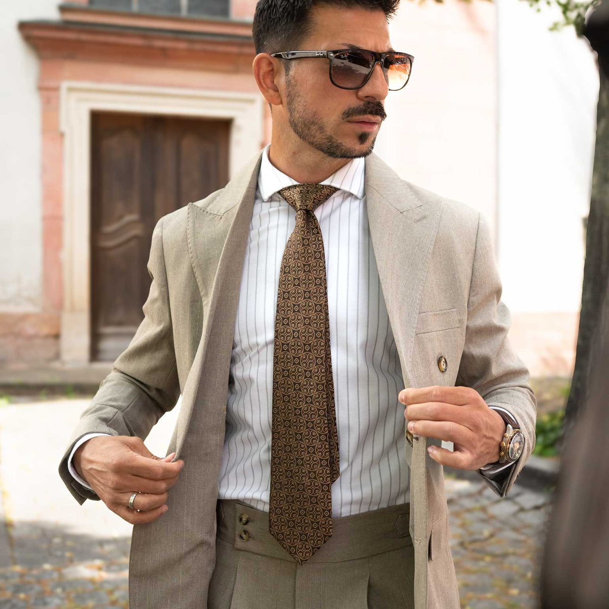Luxury handmade Italian woven silk tie
