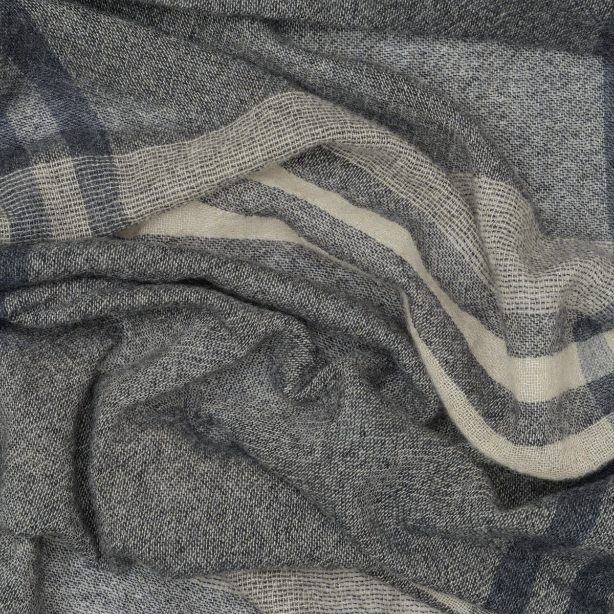 Grey Plaid 100% Italian Cashmere Scarf