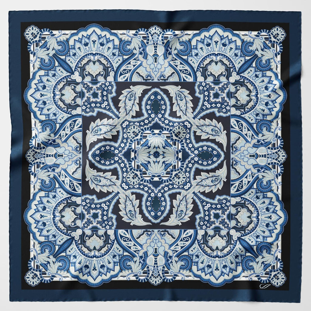 Èaphi エフィ INDIA PATTERN SATIN SCARF INDIA PATTERN SATIN SCARF