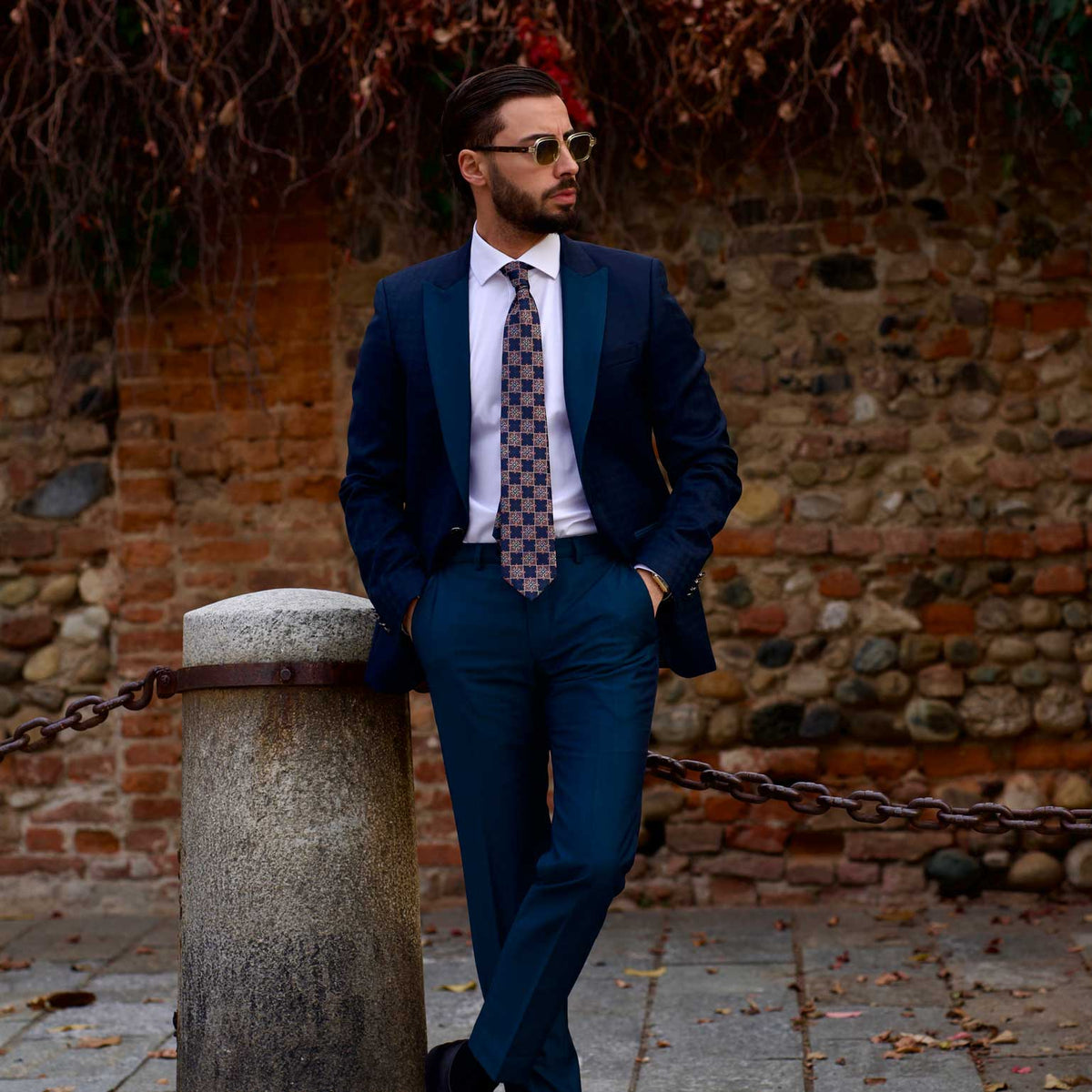 Luxury handmade Italian designer silk tie