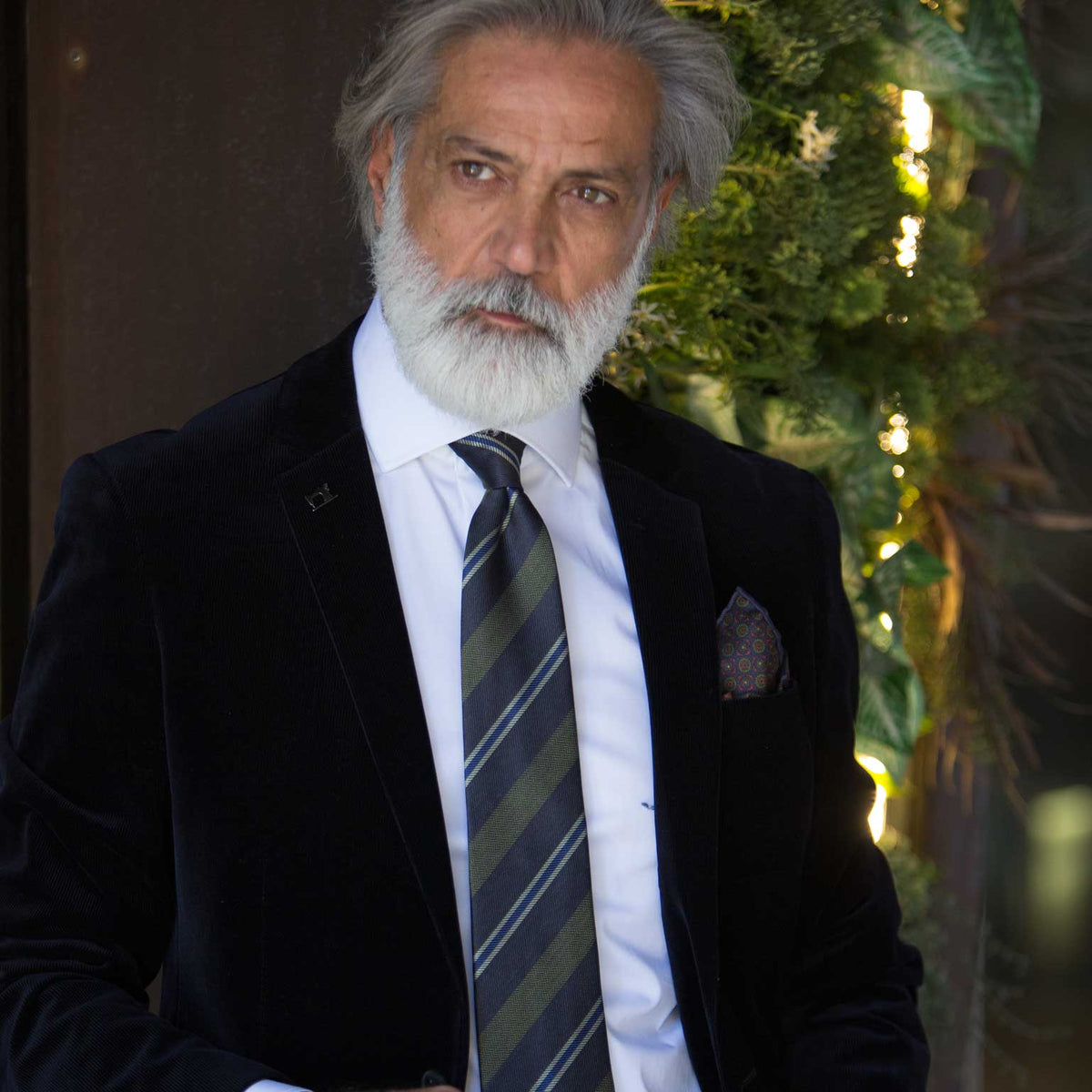 Men's luxury designer woven silk tie made in Italy