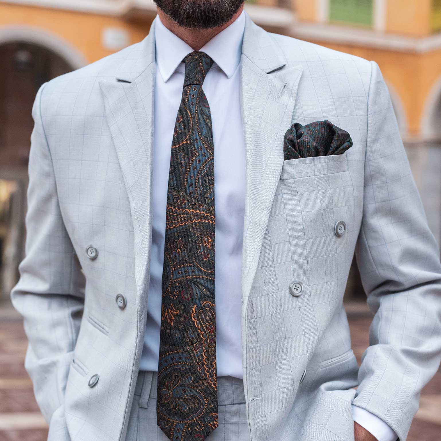 Men's handmade Italian madder silk paisley tie