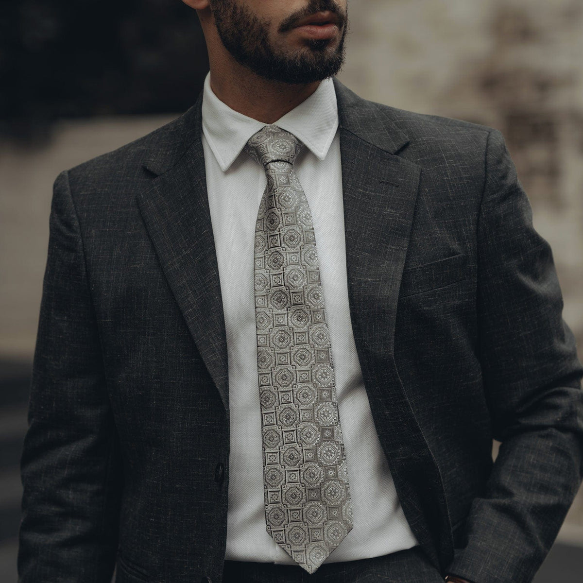 Luxury silver grey woven Italian silk tie