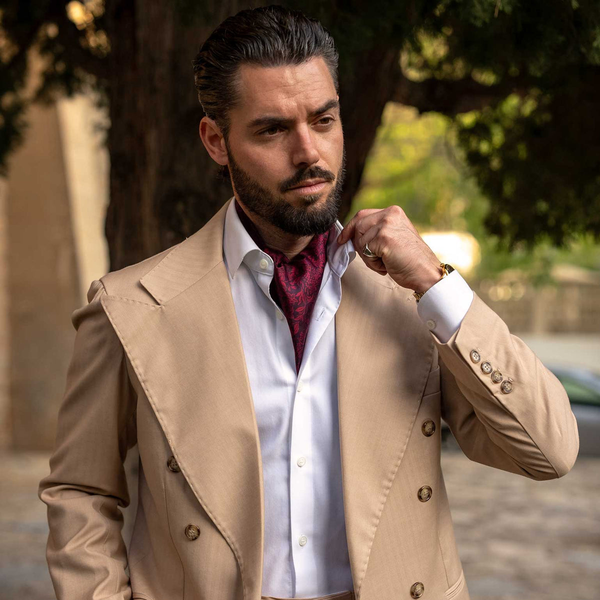 Men&#39;s luxury handmade burgundy silk ascot tie