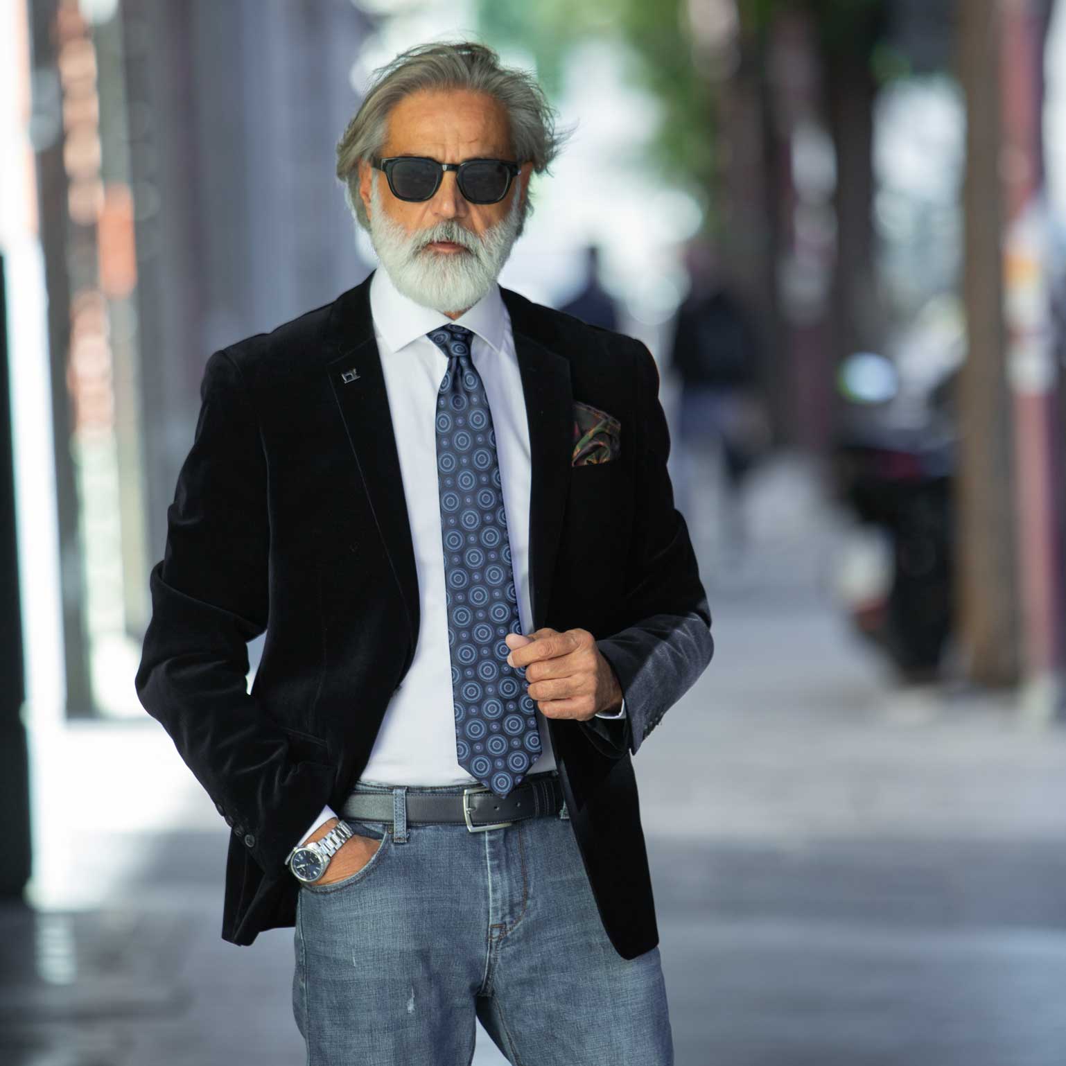 Designer Italian Silk Tie Navy and Blue