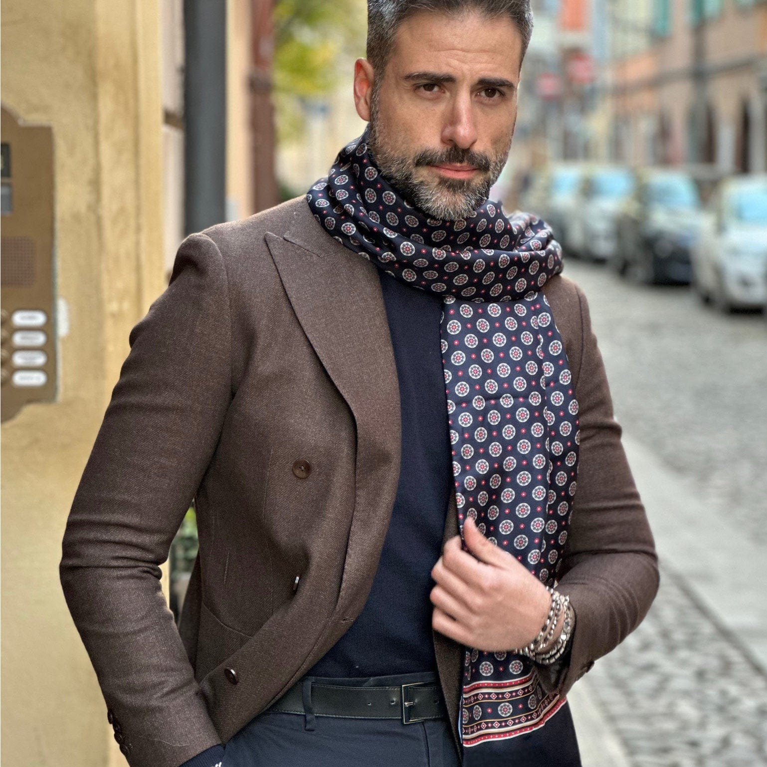 Luxury silk scarf lined with wool for men