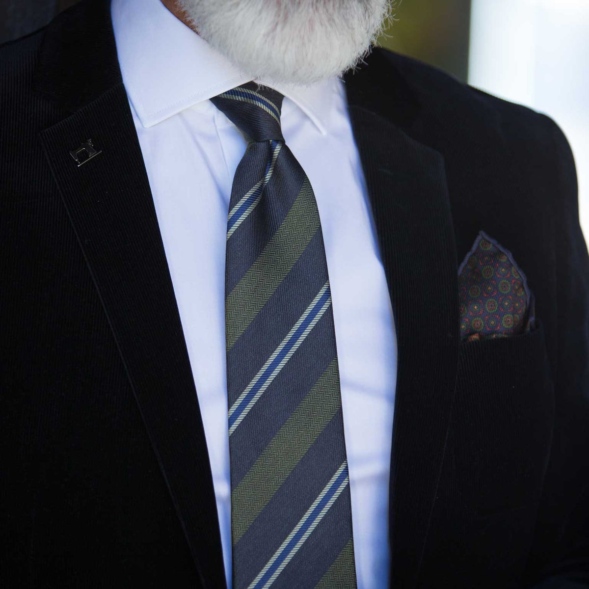 Men's luxury designer woven silk tie made in Italy