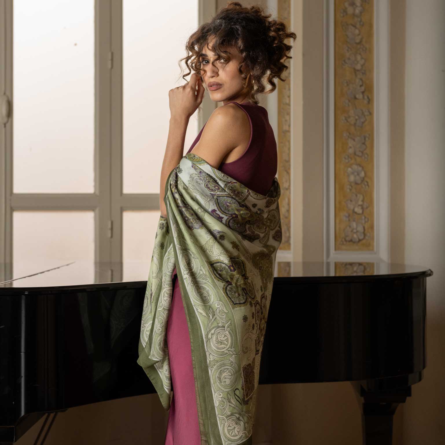 Modal cashmere shawl