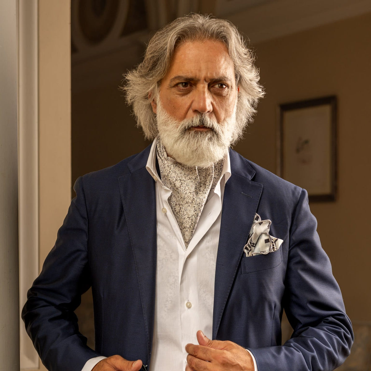 Silver Grey Floral Italian Silk Ascot Tie