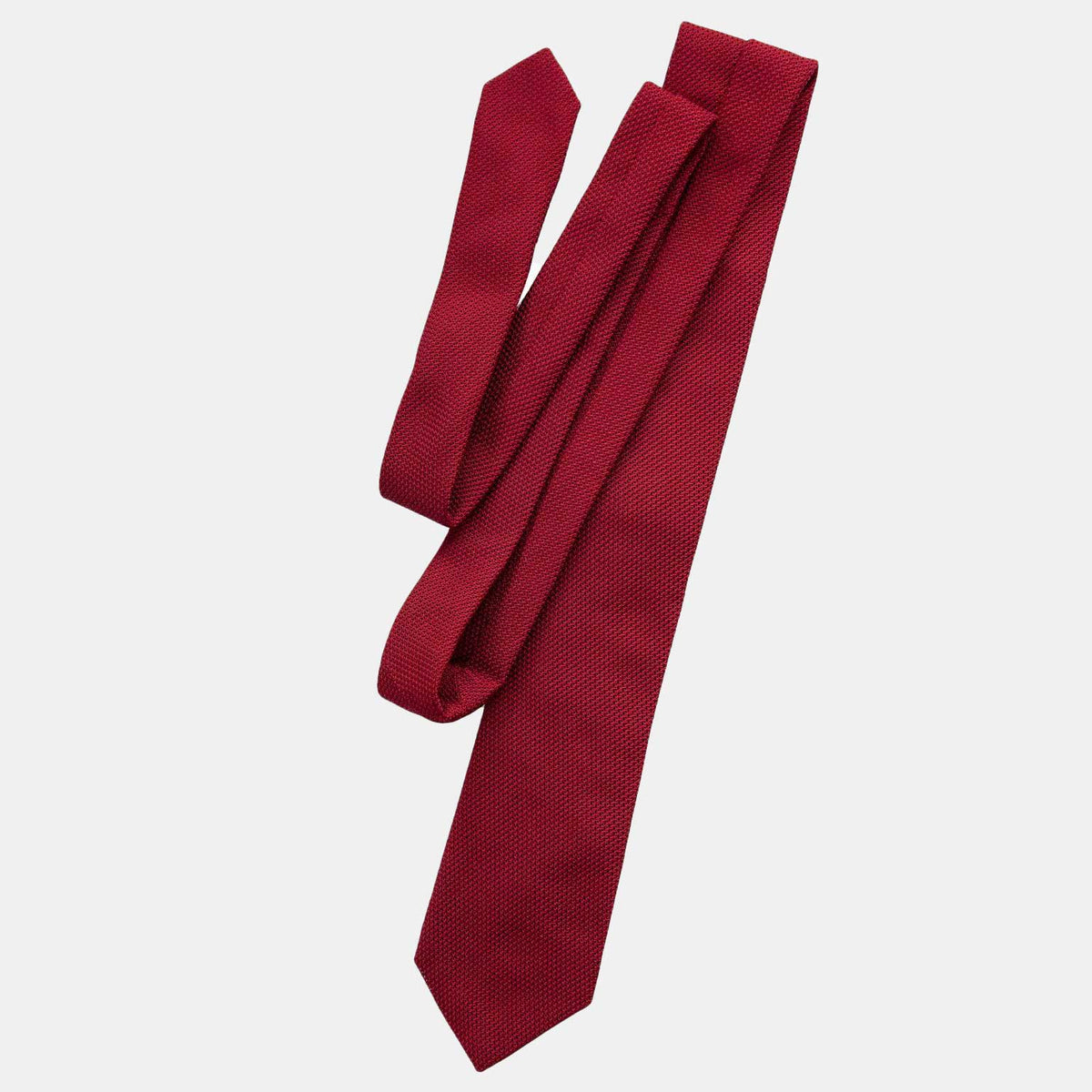 Extra long grenadine necktie
