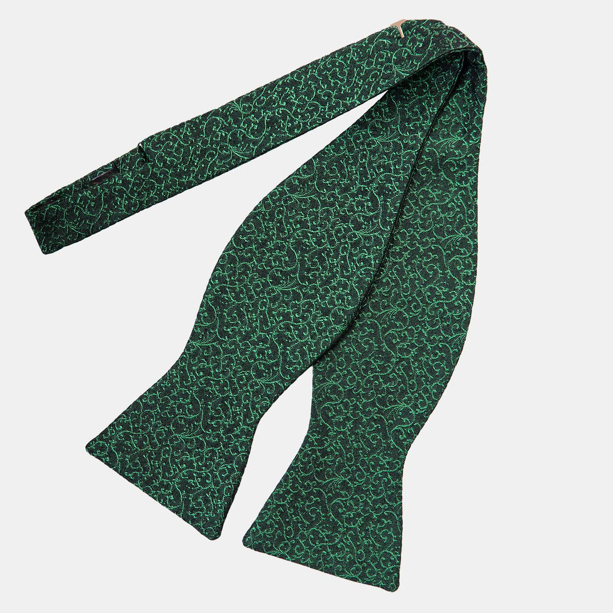 Men&#39;s Italian Silk Bow Tie - Emerald Green